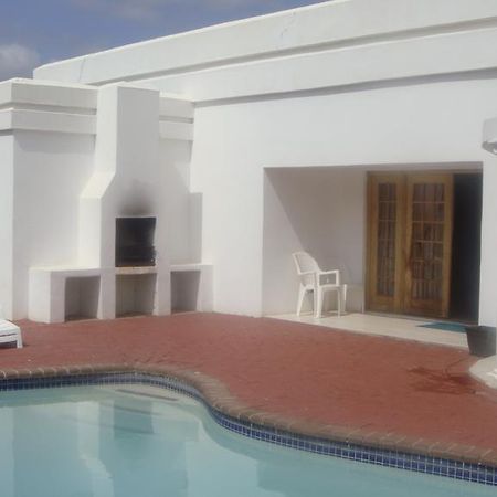 Maison Calme Gaborone Exterior photo