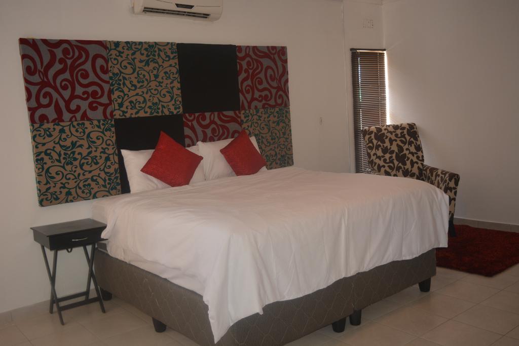 Maison Calme Gaborone Exterior photo
